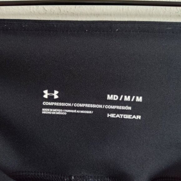 Ladies SZ M Under Armour Black Compression Cropped Legging - Picture 3 of 4